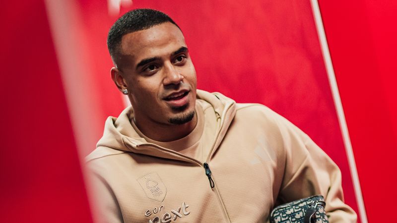 诺丁汉森林 vs 曼联首发公布：红军连续两场不变阵，吉布斯 - 怀特领衔